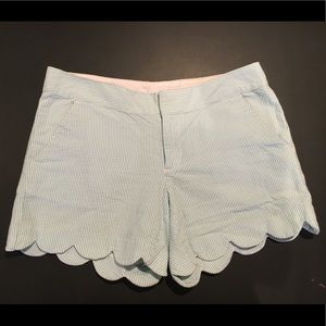Lily Pulitzer size 4 buttercup short!!!
